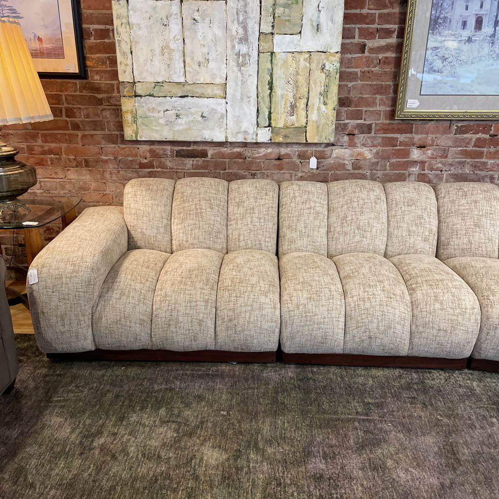Laurel Birch RAF Chaise Sectional U SECTIONALS RAF