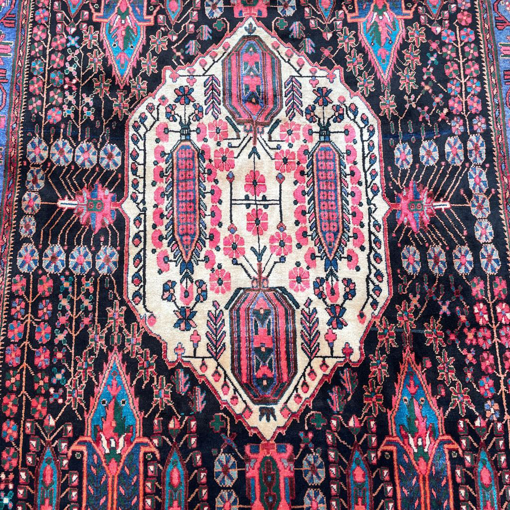 5'x8' 70's Colorful Wool Rug