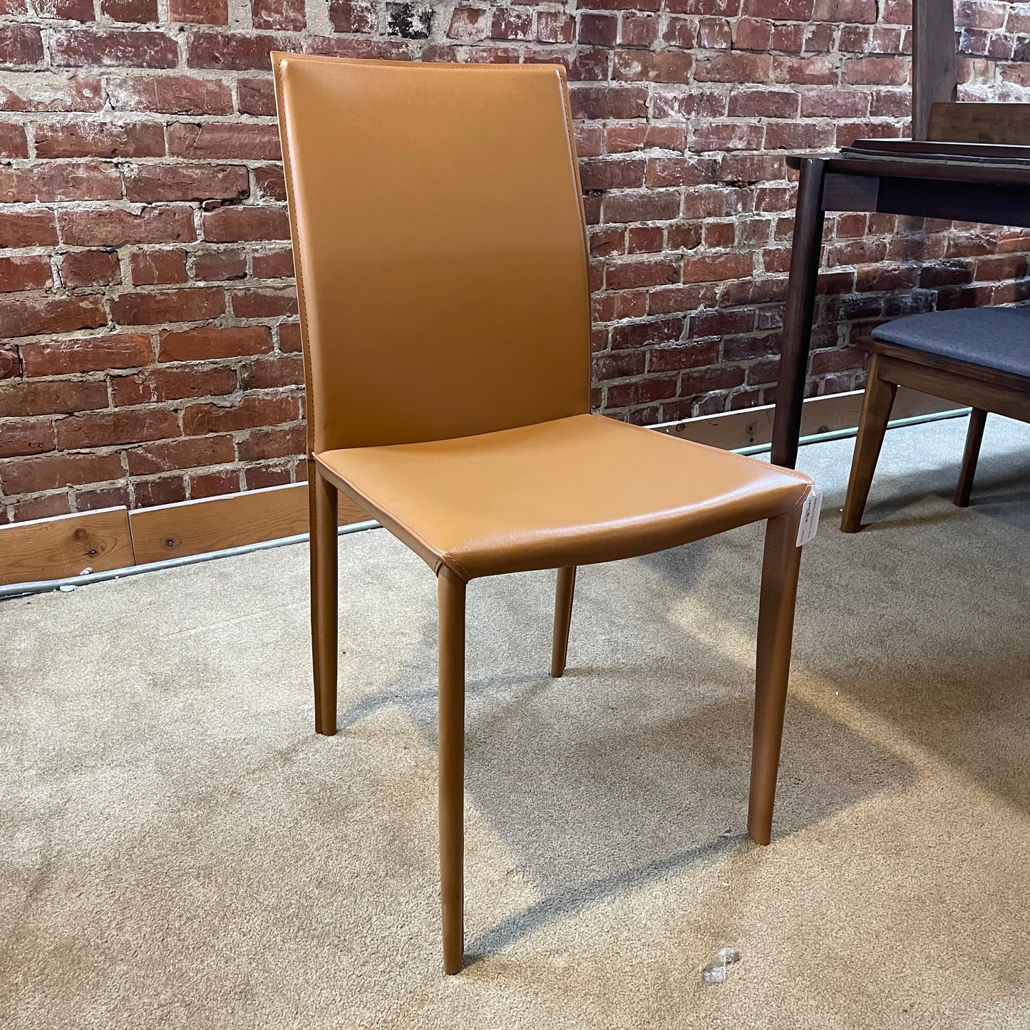 West Elm Caramel Leather Dining Chairs set of 4 C DINING CHAIRS
