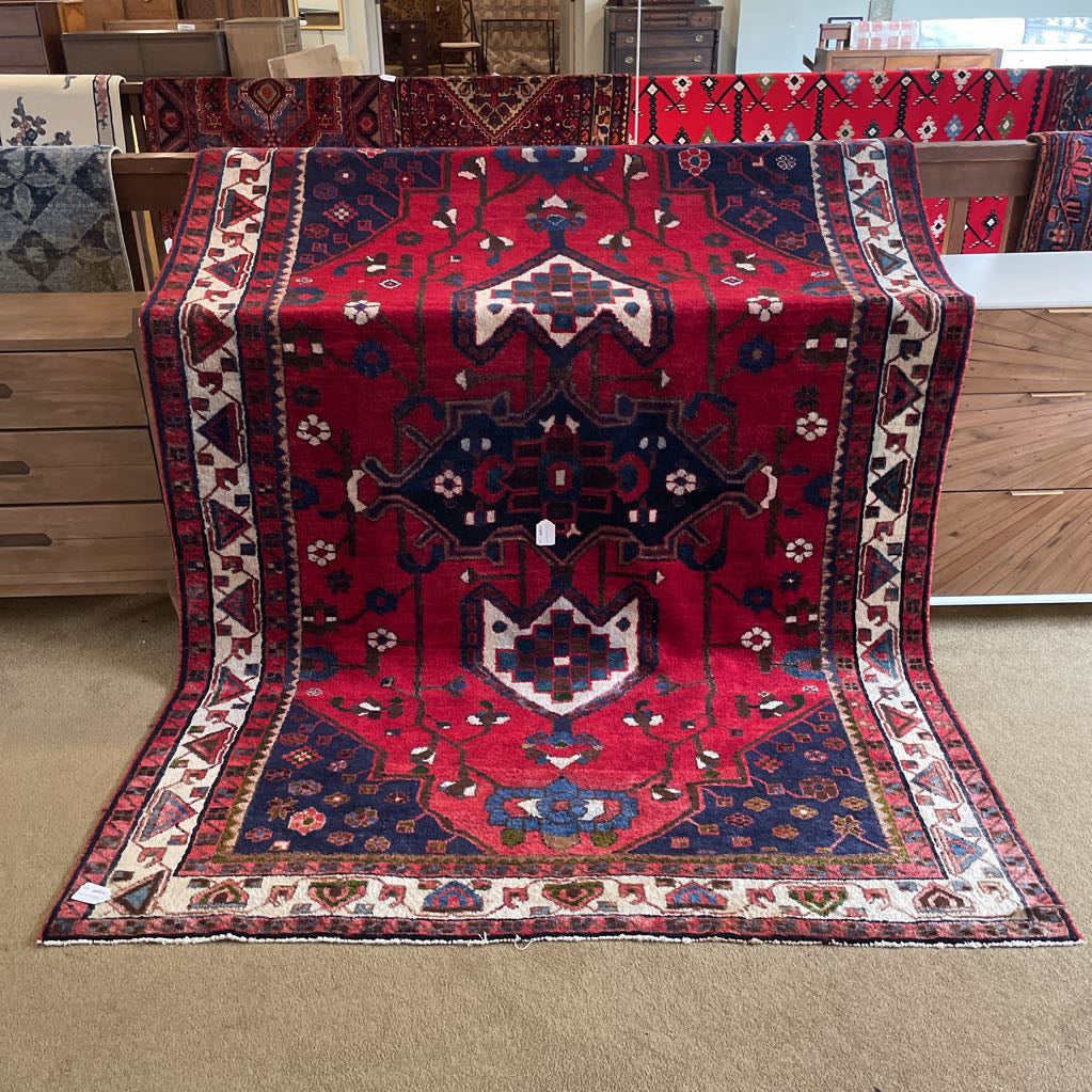 5'10 x 8'7 Red Traditional Rug