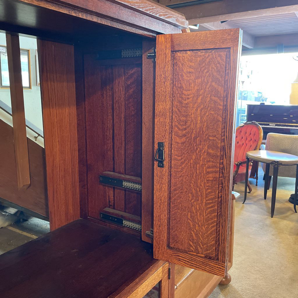 Oak Folding Door TV Cabinet