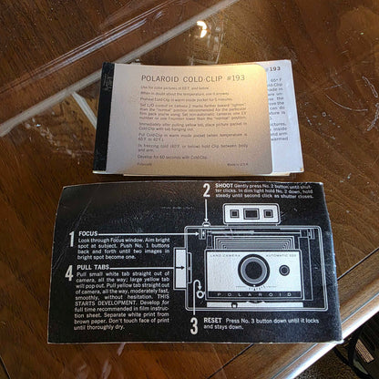 Polaroid 220 Camera in Case