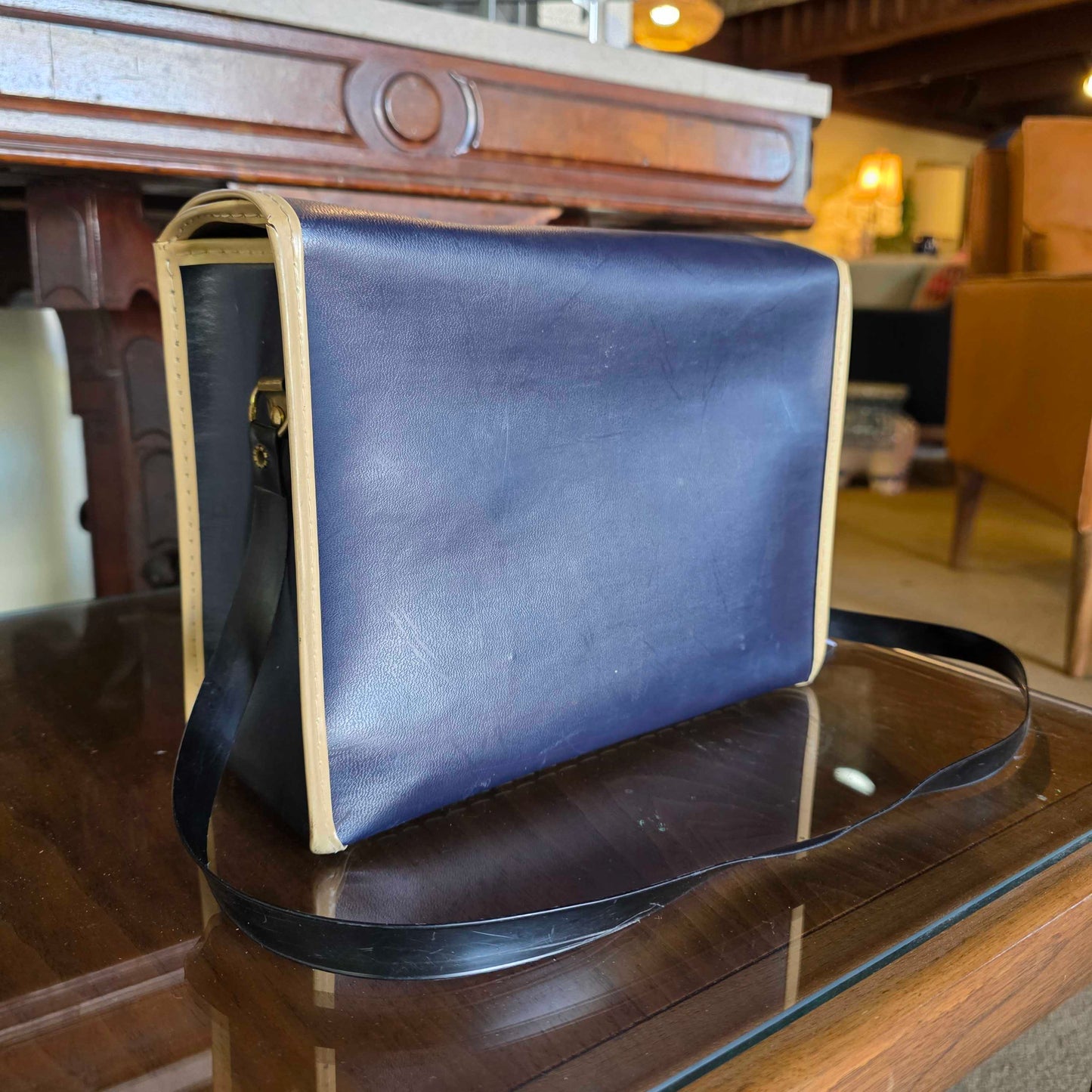 Polaroid 220 Camera in Case