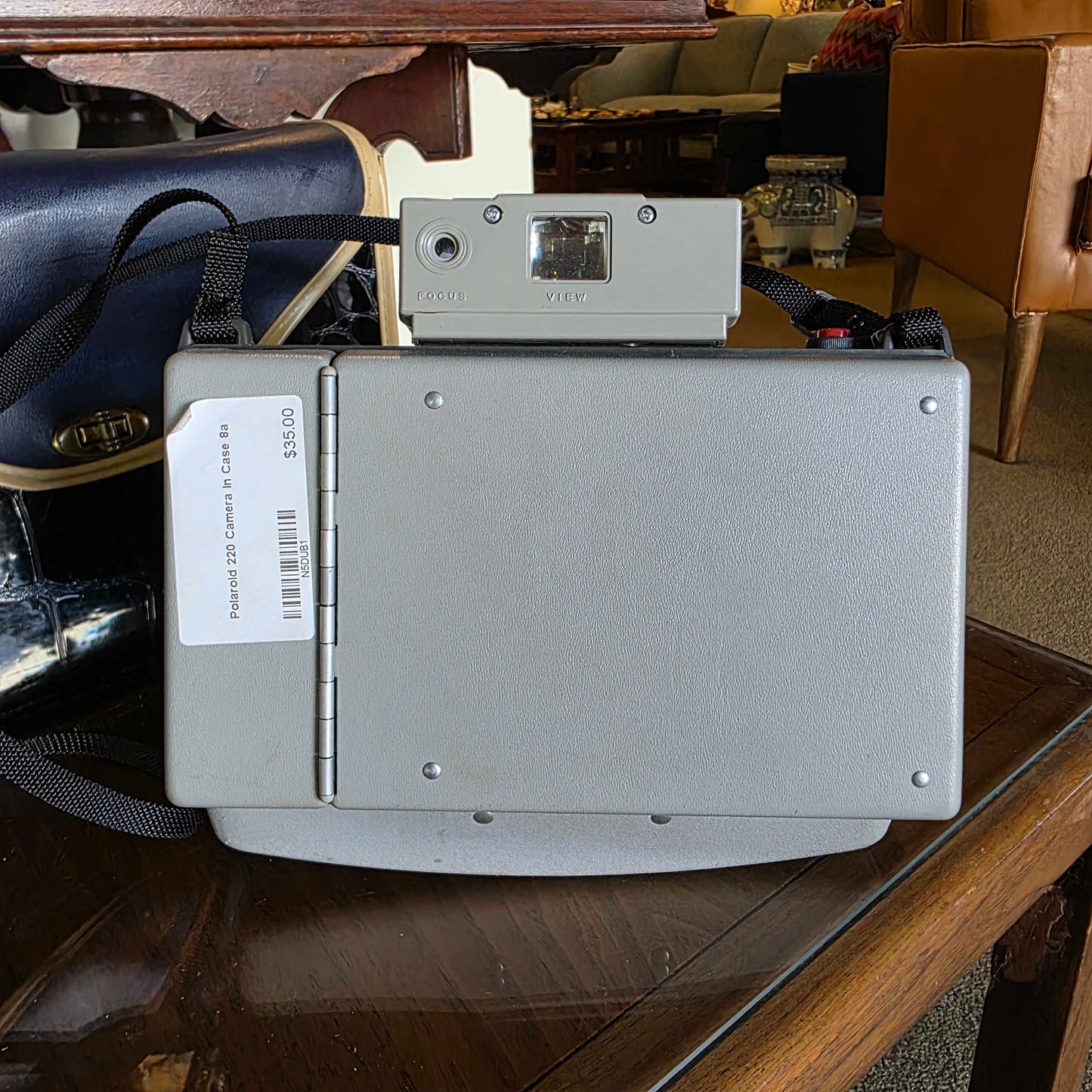 Polaroid 220 Camera in Case