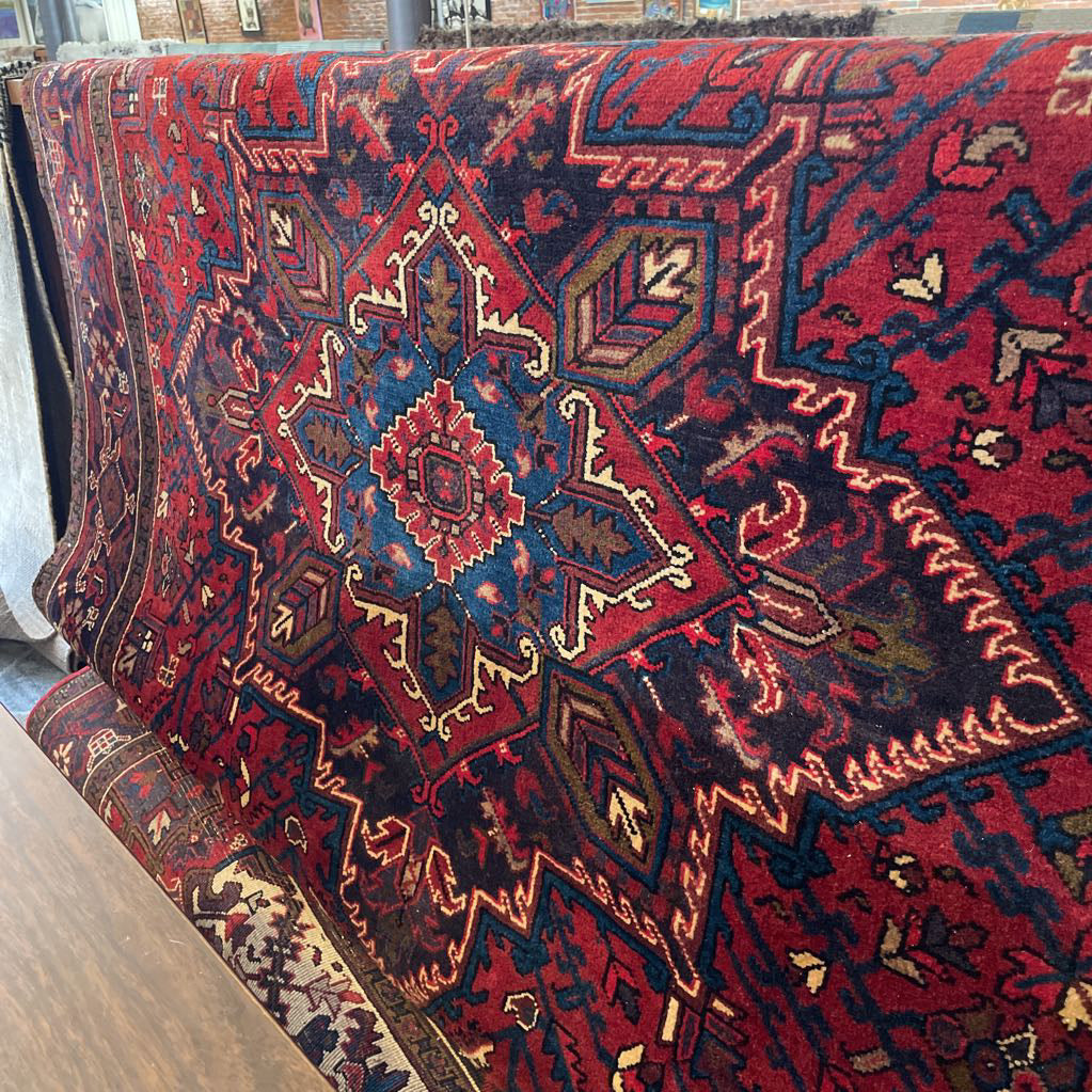 6.10 x 10 Heriz Hand Knotted Rug RUGS