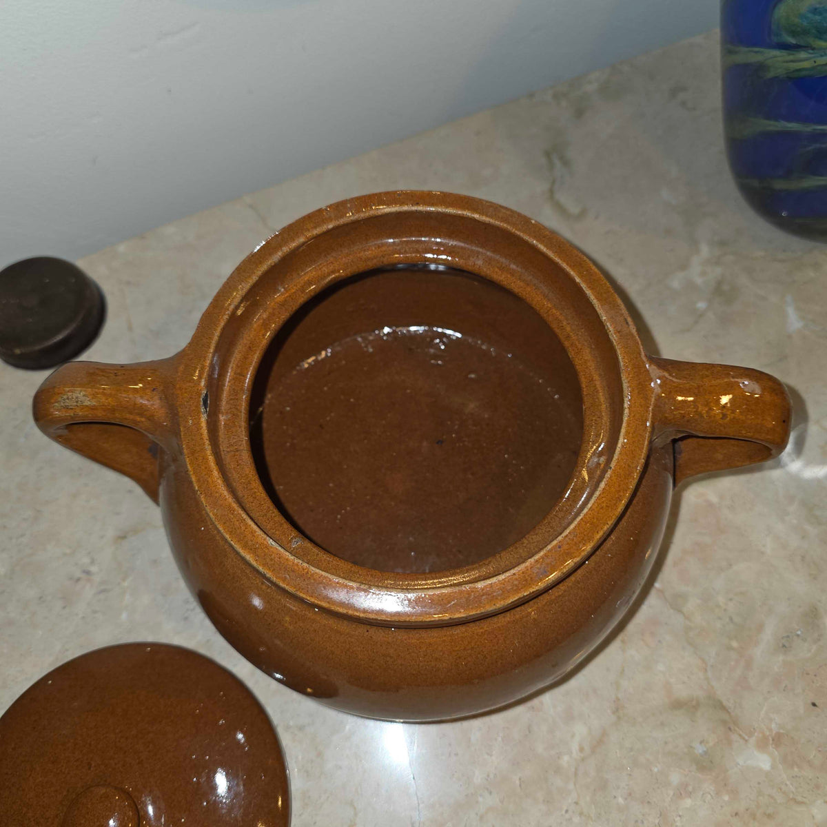 Round Shiny Brown Pottery Crock