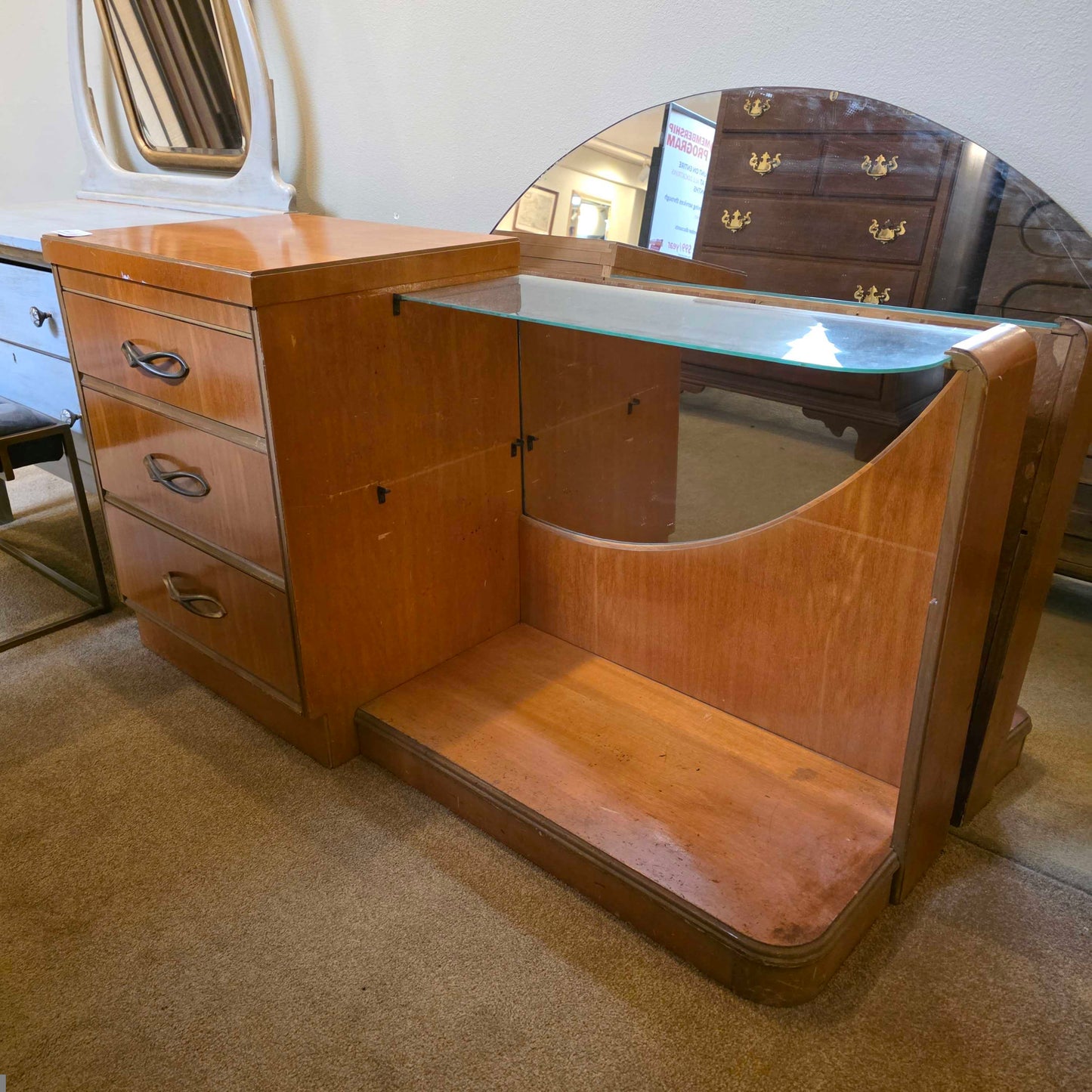 AS IS MC Vanity w 3 Drawers & Circle Mirror