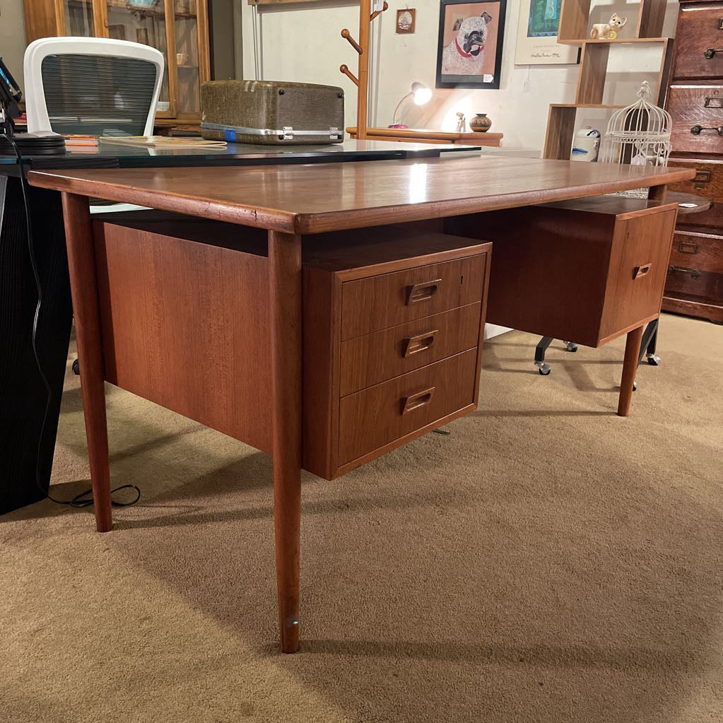 MCM Floating Top Teak Desk w Open Back Bookshelf C DESKS