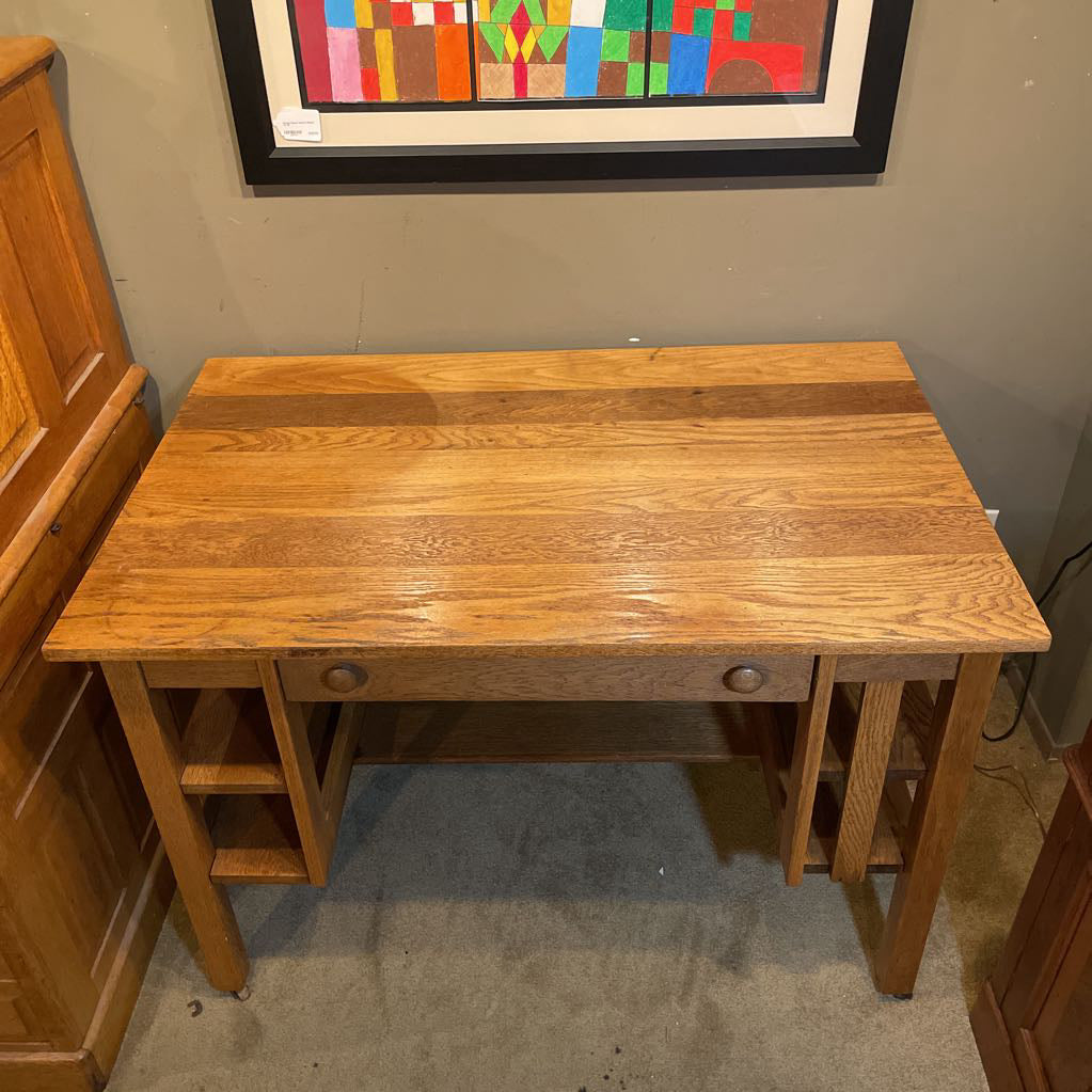Vintage Oak Arts and Crafts Style One Drawer Desk C DESKS