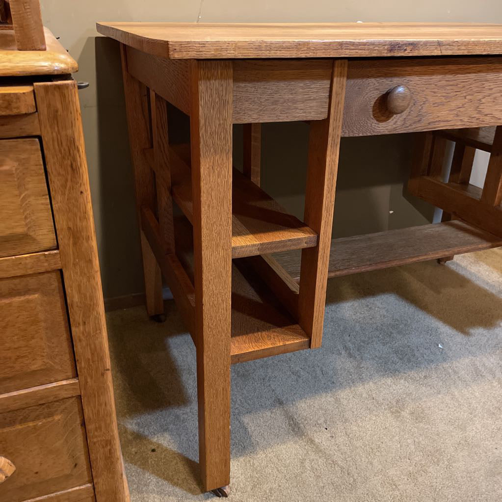 Vintage Oak Arts and Crafts Style One Drawer Desk C DESKS