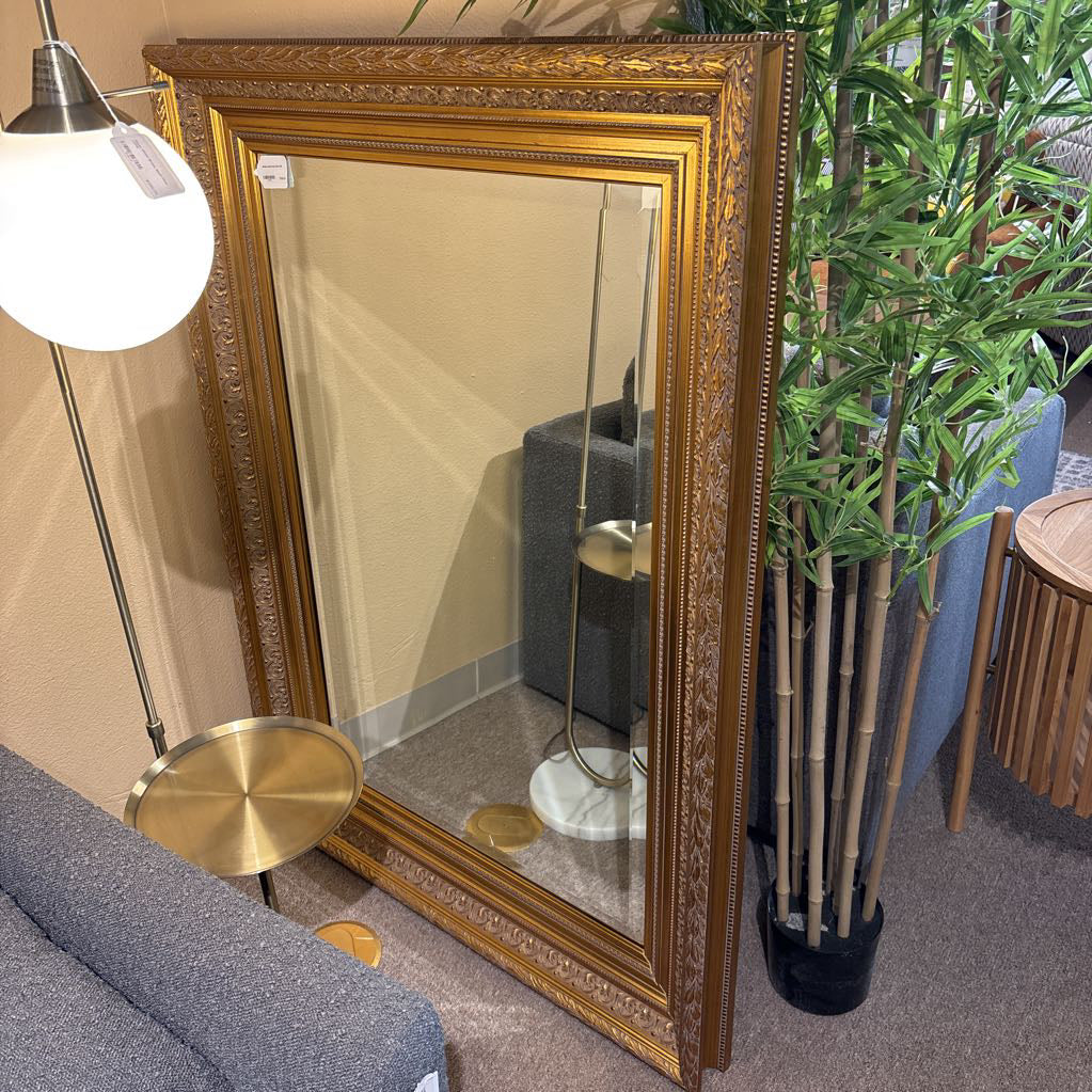 Medium Gold Frame Mirror C MIRRORS