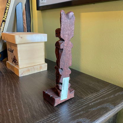Creed Totems, Ak Totem Pole