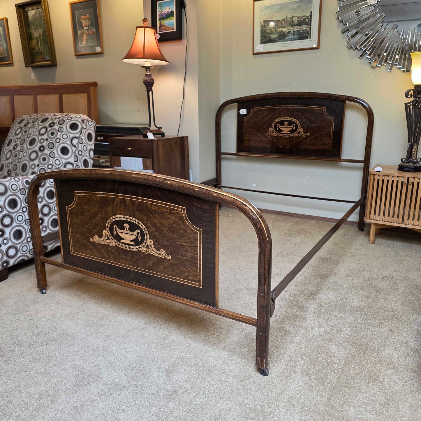 Metal w/ Faux Wood Print Orante Full Bed Frame