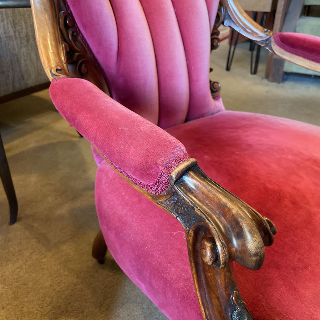 Crimson Velvet Victorian Ornate Carved Arm Chair U ACCENT CHAIRS