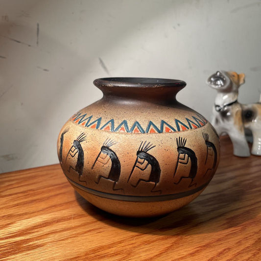 SW Design Kokopeli-Style Motif Pot SMALLS