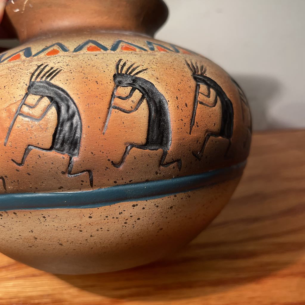 SW Design Kokopeli-Style Motif Pot SMALLS