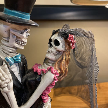 Day of the Dead Couple Statue SMALLS