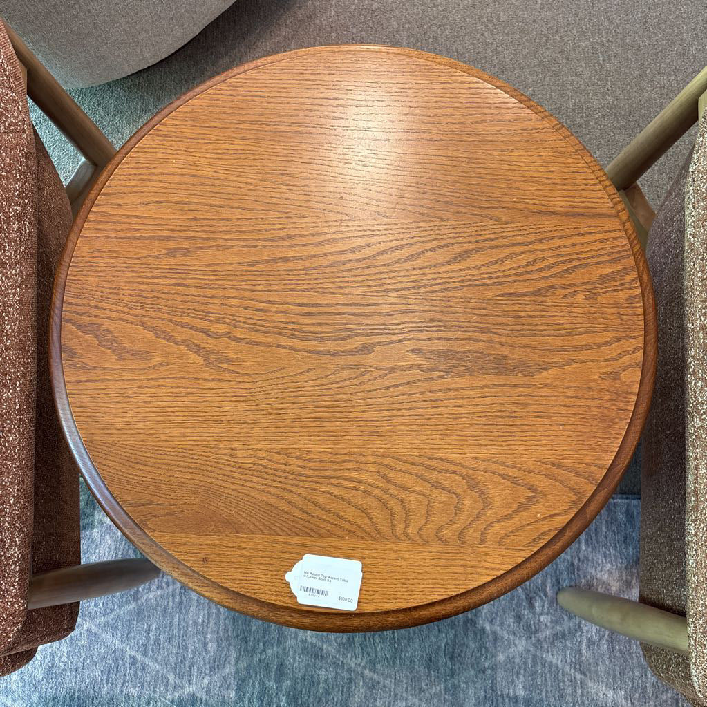MC Round Top Accent Table w/Lower Shelf C SIDE TABLES