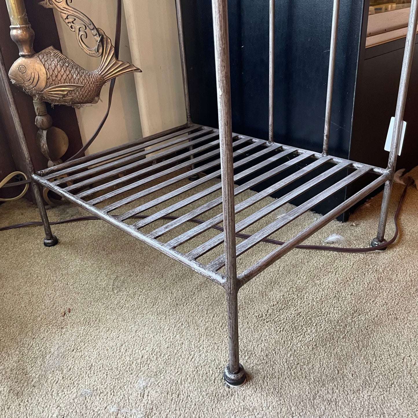Wire Frame Metal Side Table w Glass Top