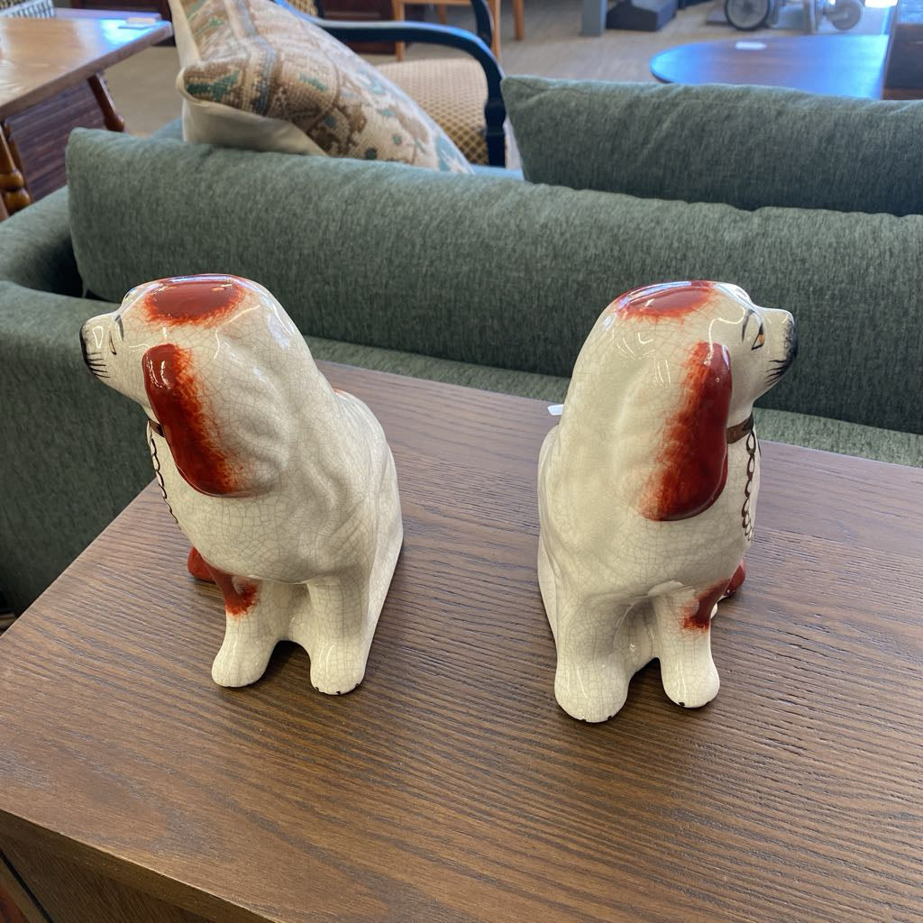 STAFFORDSHIRE WARE SPANIELS PAIR UNIQUE FINDS