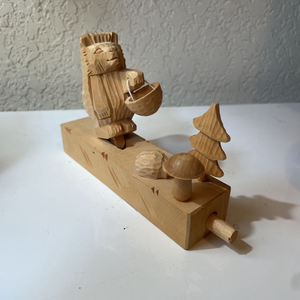 Carved Wood Bear Action Toy SMALLS
