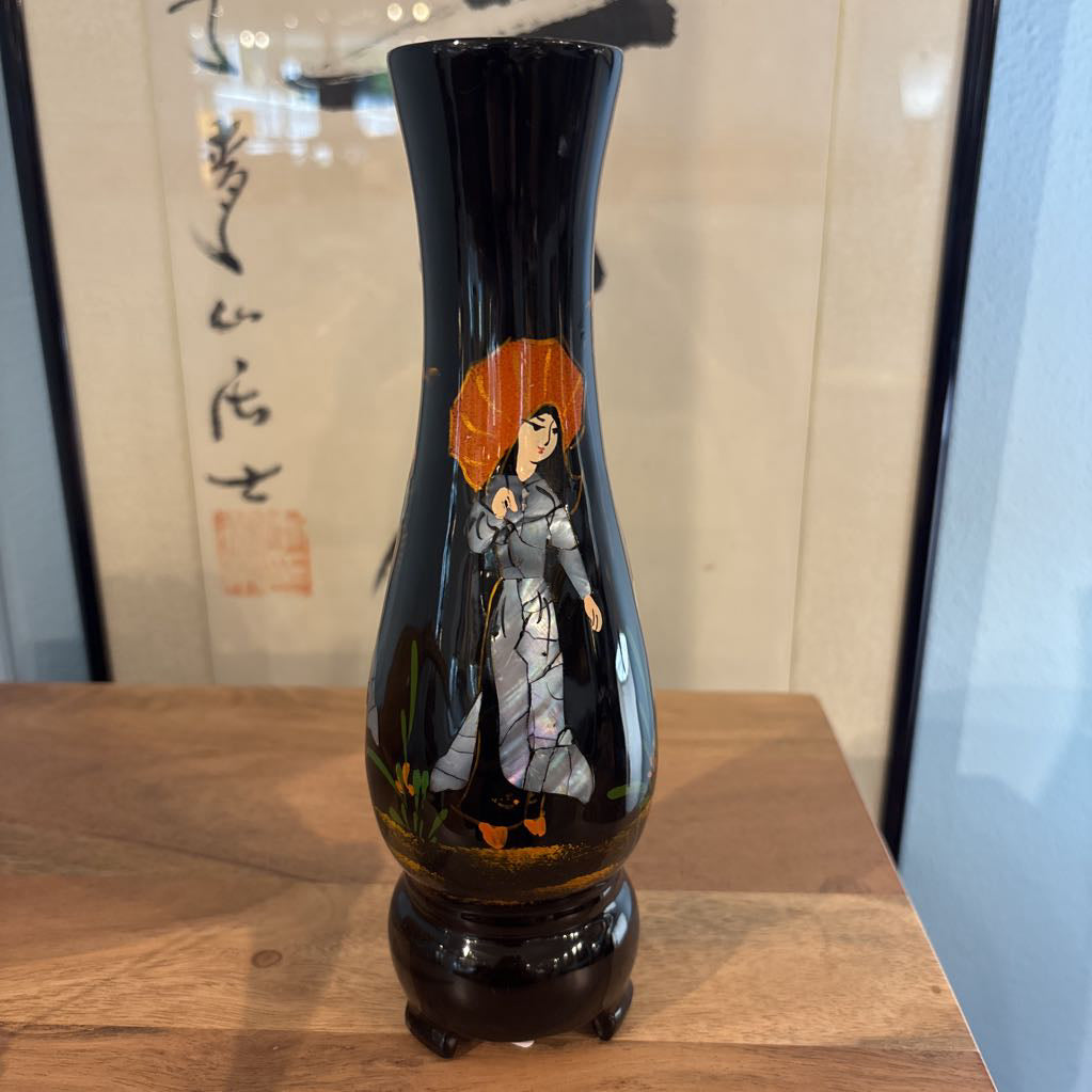 Vintage Asian Mother of pearl Black Vase
