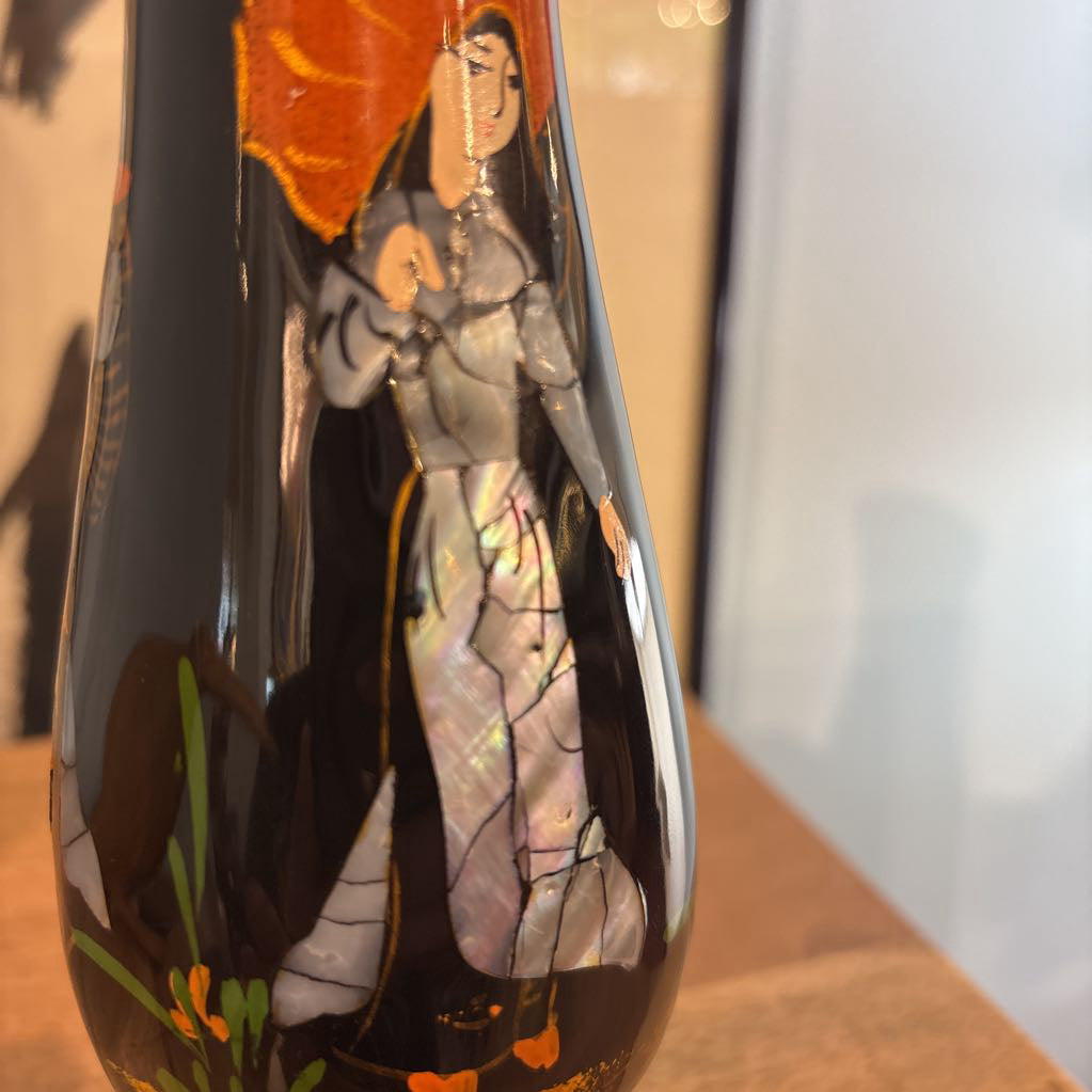 Vintage Asian Mother of pearl Black Vase