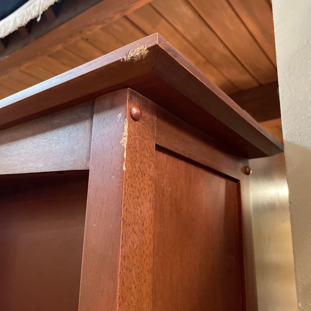 Craftsman Style Bookshelf w/4 tiers (As Is) UNCATEGORIZED