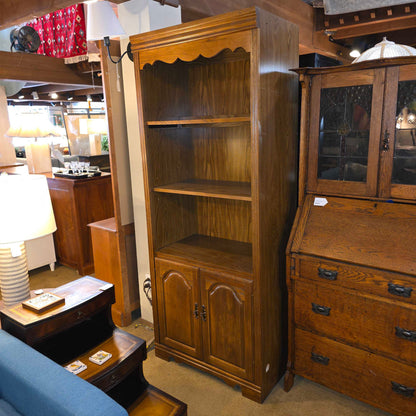 Maple Tall Cabinet w/Shelves