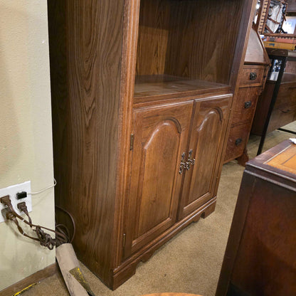 Maple Tall Cabinet w/Shelves