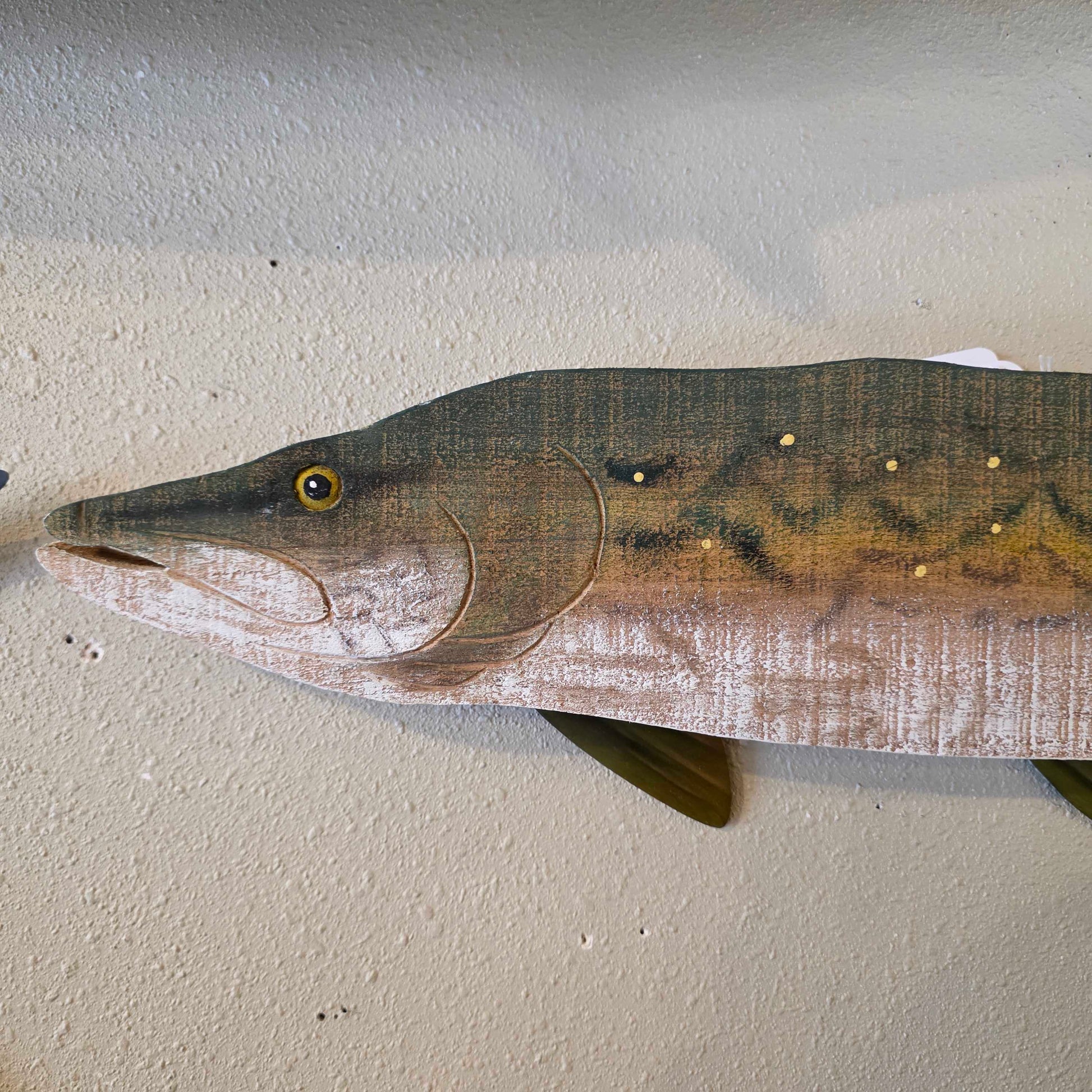 Carved Wood Pike SMALLS