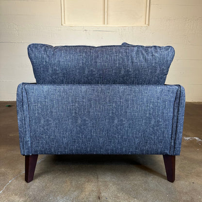 Pepper Chair U ACCENT CHAIRS