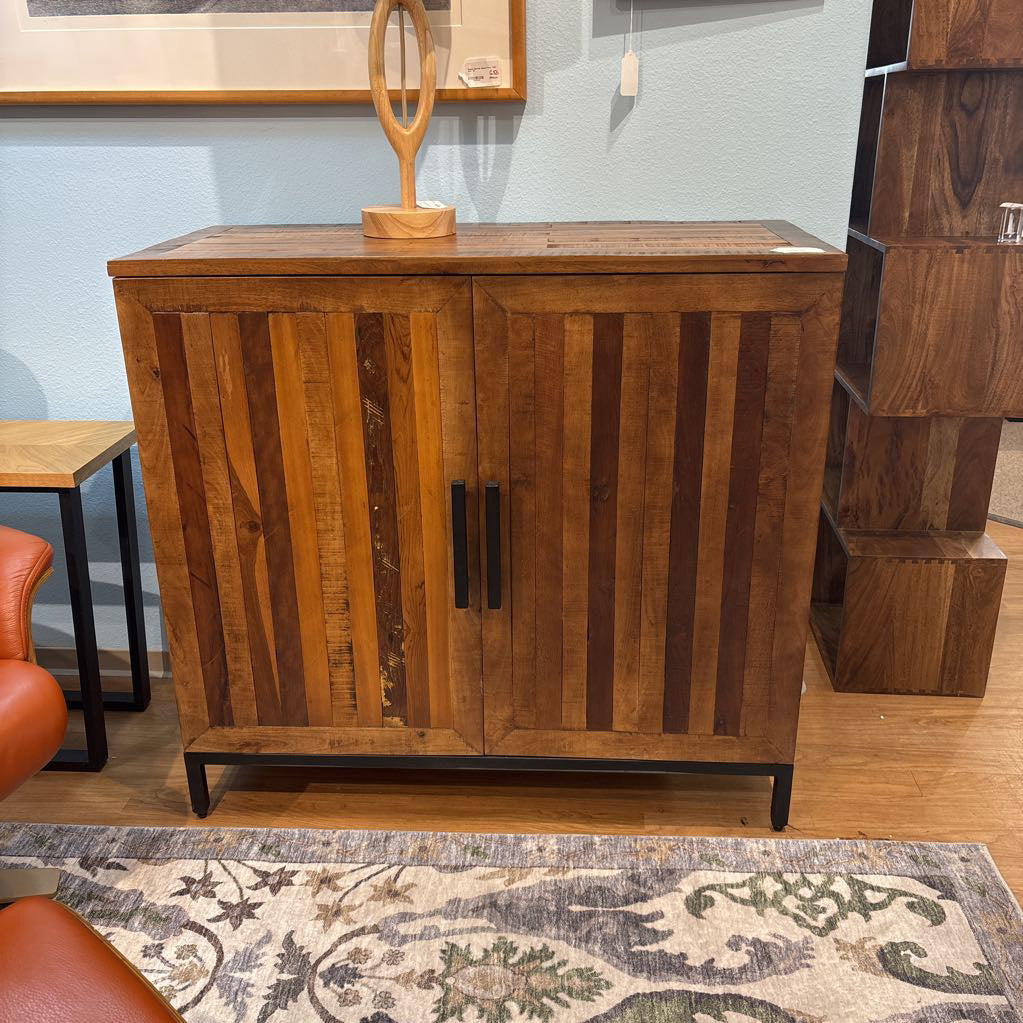 IRONWOOD SERVER/CABINET