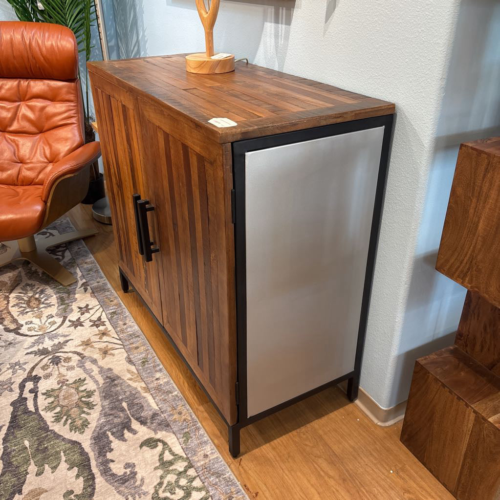 IRONWOOD SERVER/CABINET