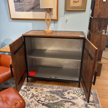 IRONWOOD SERVER/CABINET