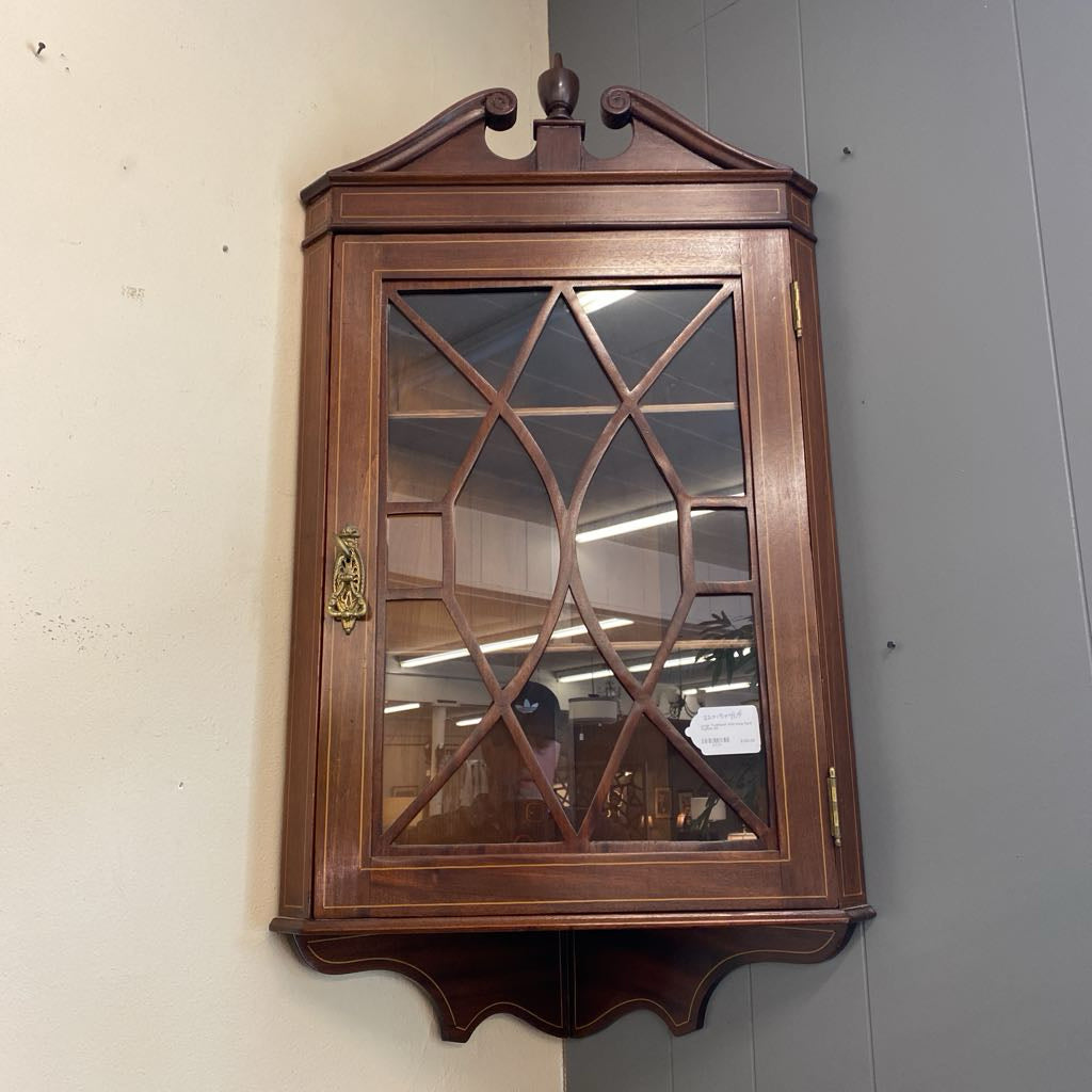 Large Traditional Wall Hung Curio Cabinet C CABINETS