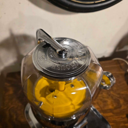 PELICAN HOUSE Working Gumball Machine
