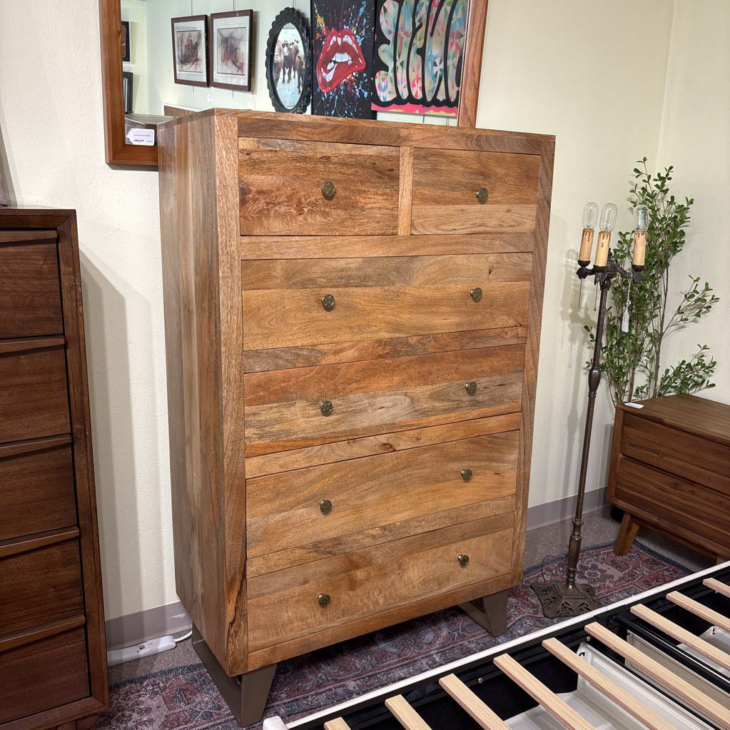 MATNEY CHEST OF DRAWERS C HIGHBOYS