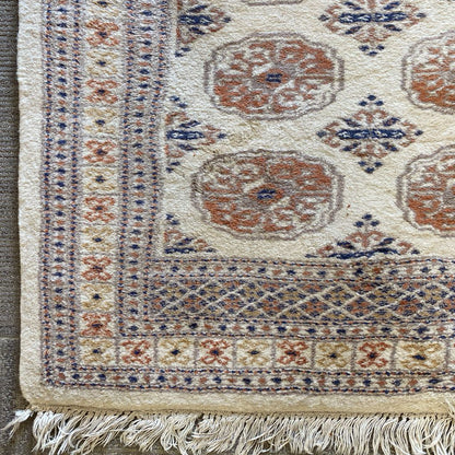 Small Traditional Beige Tan & Navy Rug RUGS