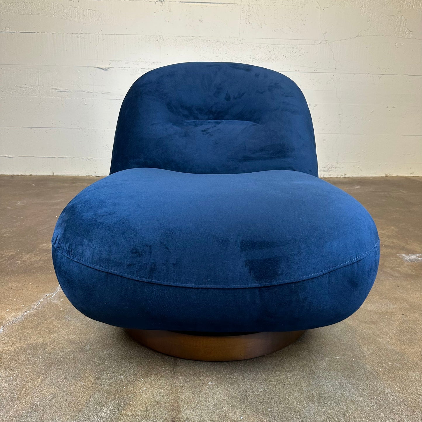 Matapi Navy Accent Chair U ACCENT CHAIRS