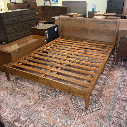 MC Mango Wood Queen Bed