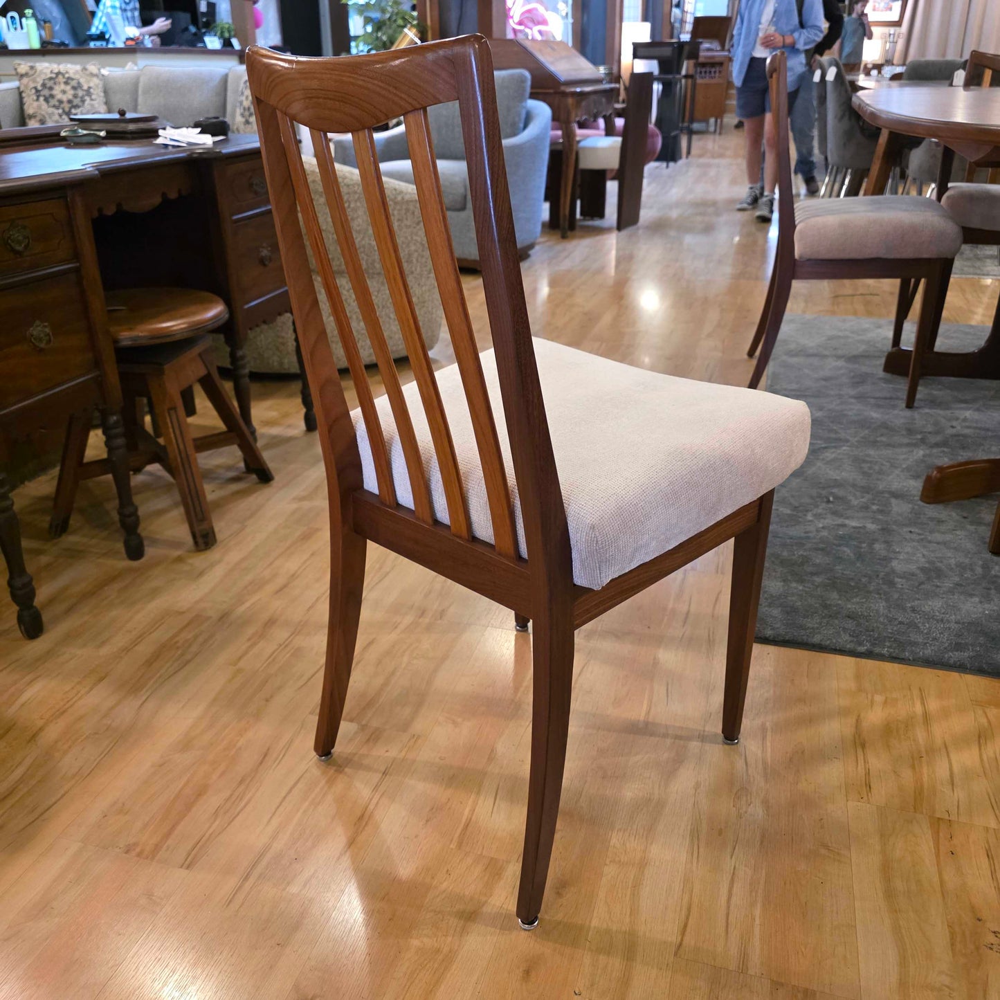 AS IS GPlan Teak Oval Whale Tail Dining Table and set of 6 Gplan Dining Chairs