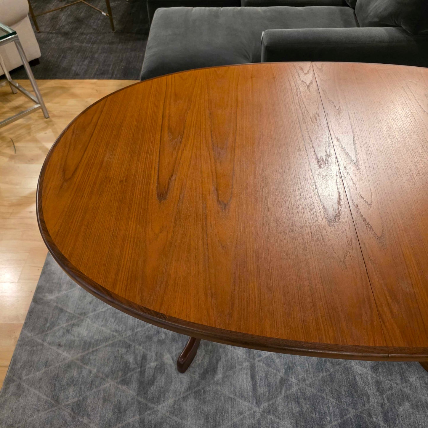 AS IS GPlan Teak Oval Whale Tail Dining Table and set of 6 Gplan Dining Chairs