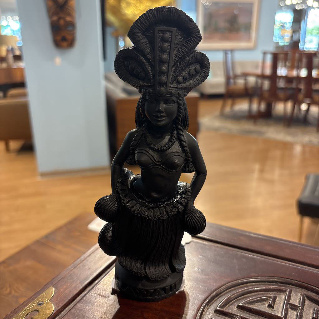 Hawaiian Lava Rock Hula Dancer w/Crown