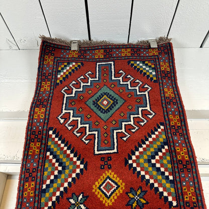 2000's Persian Runner (2'2"x6'5") RUGS
