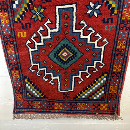 2000's Persian Runner (2'2"x6'5") RUGS