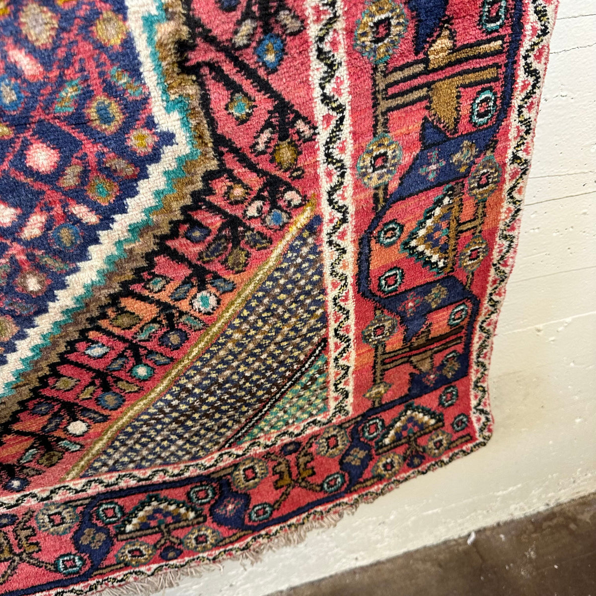 1970's Persian Rug (5'x7'8") RUGS