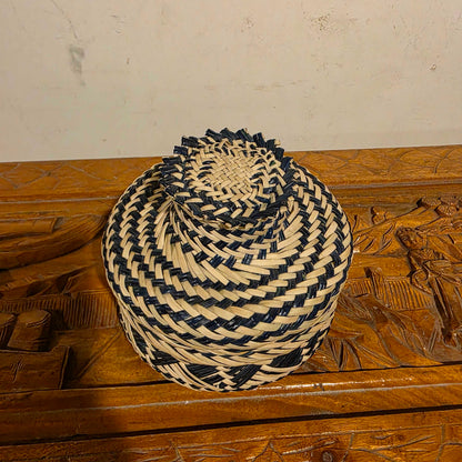 Dark Blue and White Design Small Basket with Knob Lid