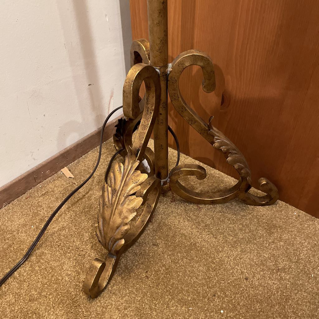 Metal Palm Fronds with Glass Detail Floor Lamp