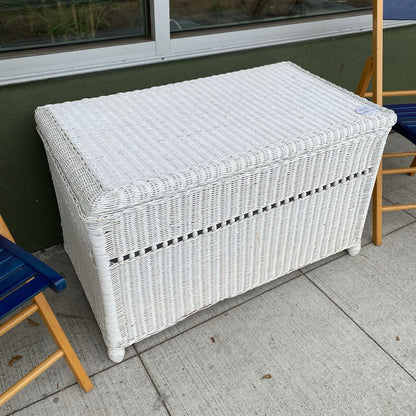 White Wicker Trunk C TRUNKS
